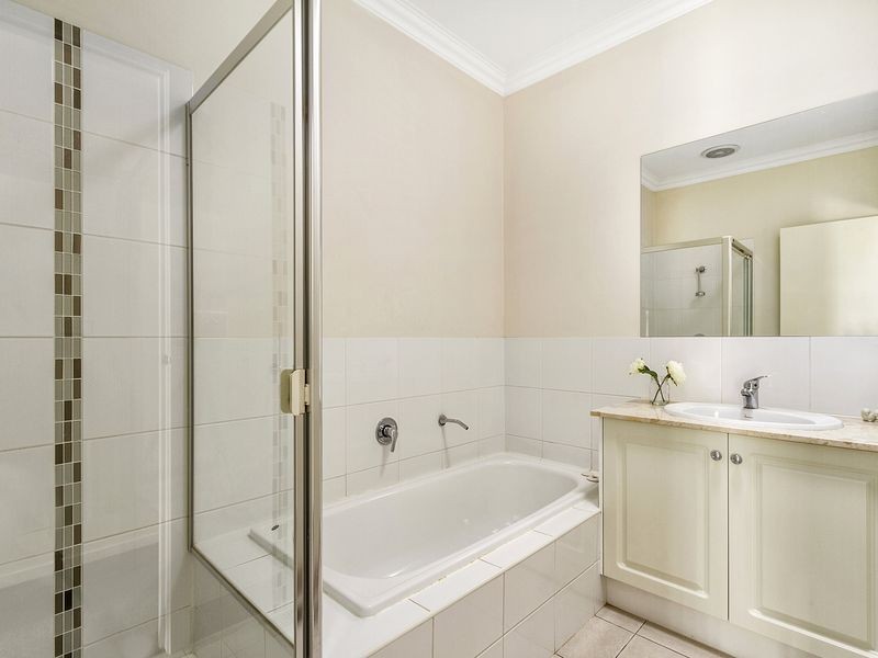 7 Jessica Park Drive, Lilydale VIC 3140