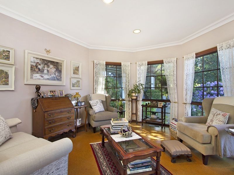 18 Stirling Road, Croydon VIC 3136