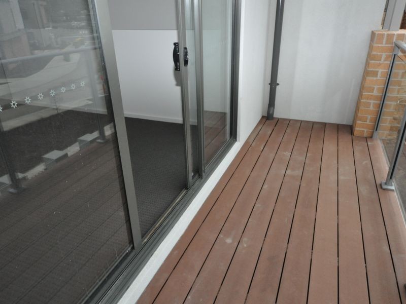 2 Nicky Close (1-5 Central Ave), Mooroolbark VIC 3138