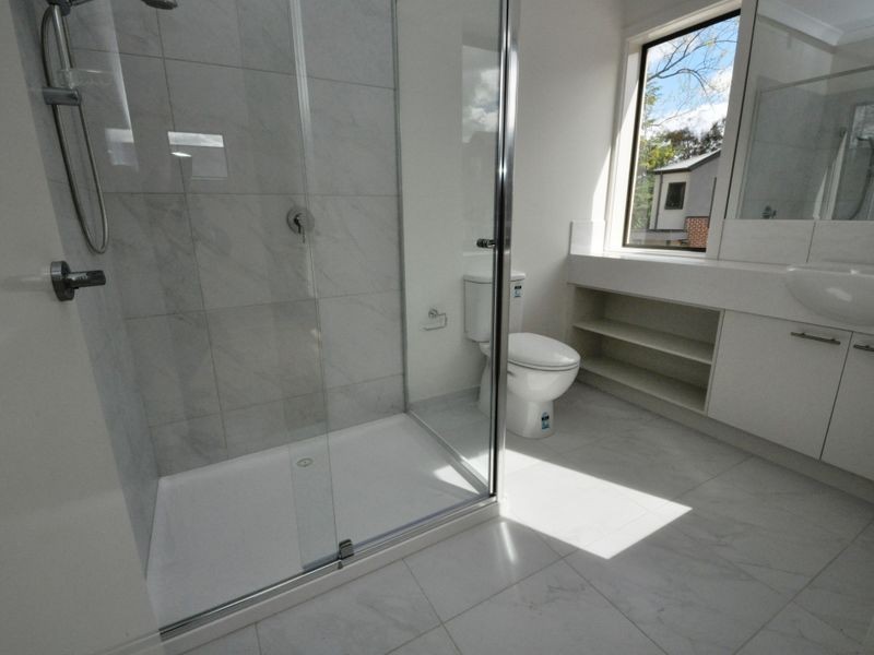 1 Toby PLace (1-5 Central Ave), Mooroolbark VIC 3138