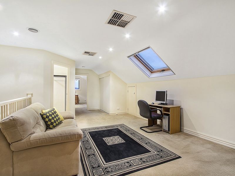 3 Valley Park Drive, Mooroolbark VIC 3138