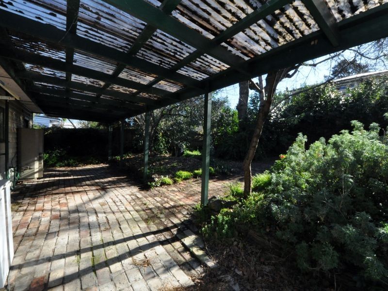 3 Mena Avenue, Croydon VIC 3136