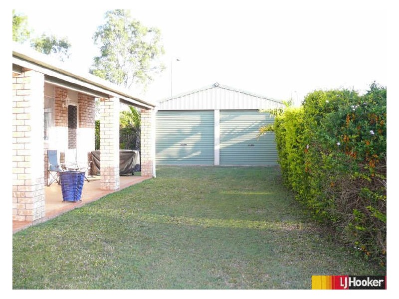 30 Bradman Drive, Glenella QLD 4740