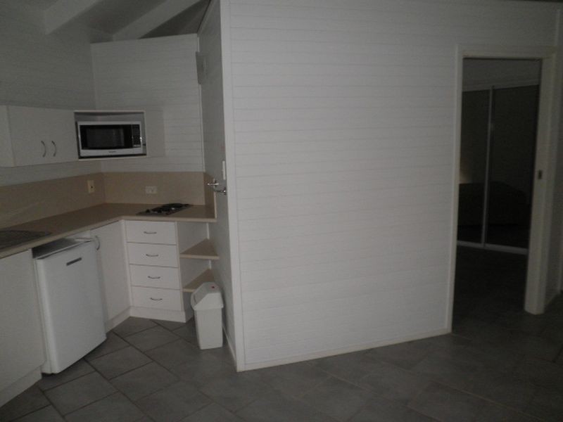 Bungalow 4 Ko-Huna  Sands Resort, Bucasia QLD 4750