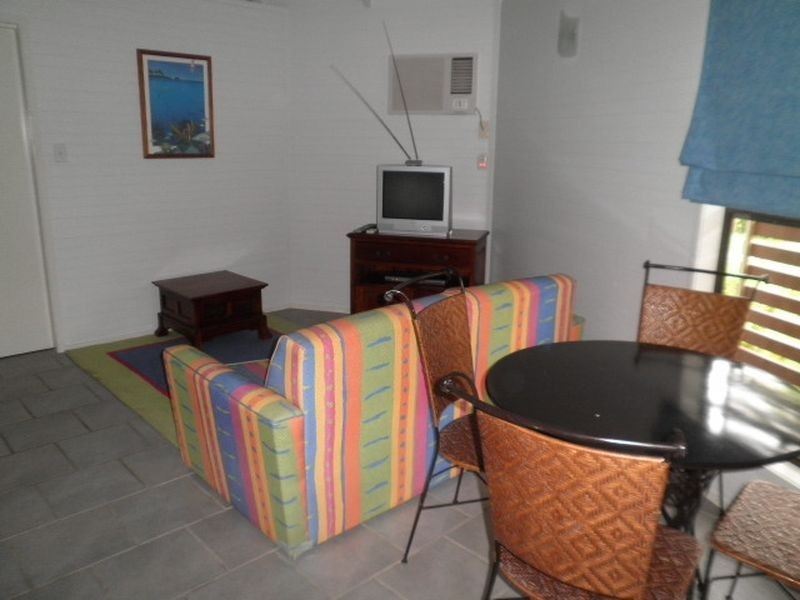 Bungalow 4 Ko-Huna  Sands Resort, Bucasia QLD 4750