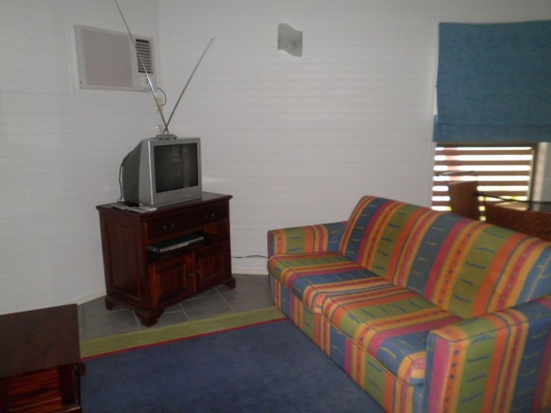 Bungalow 4 Ko-Huna  Sands Resort, Bucasia QLD 4750