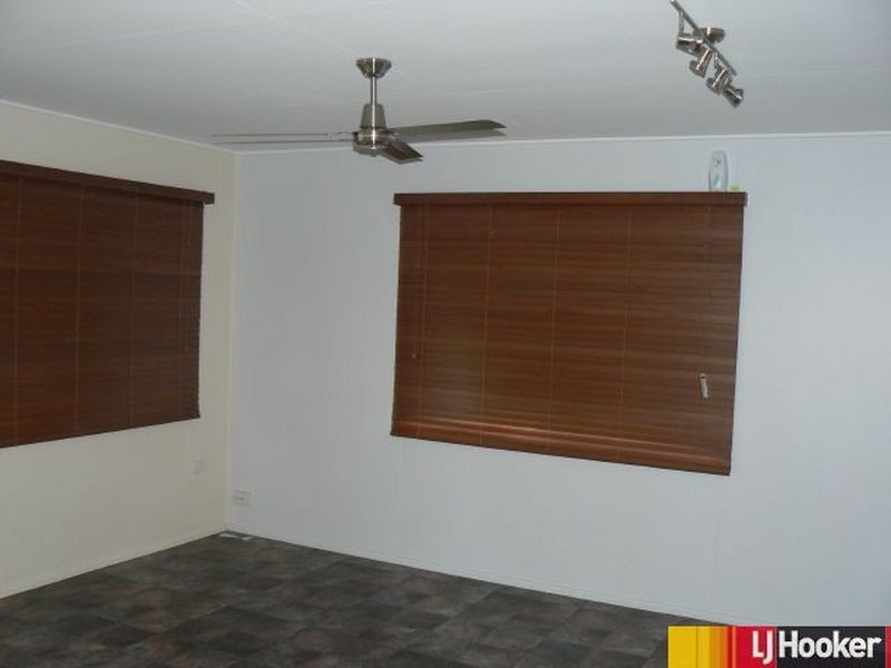 35 Range Road, Sarina QLD 4737