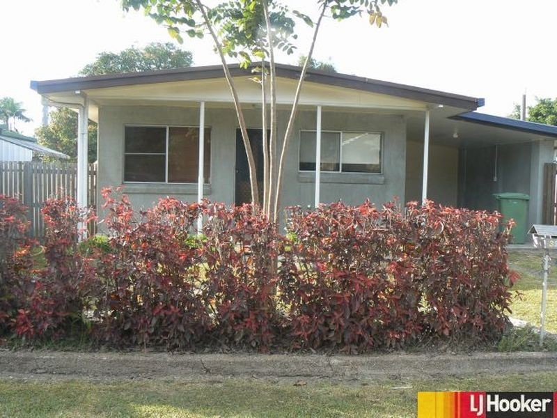 35 Range Road, Sarina QLD 4737