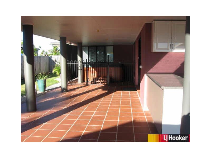 41 Wing Cresent, Mount Pleasant QLD 4740