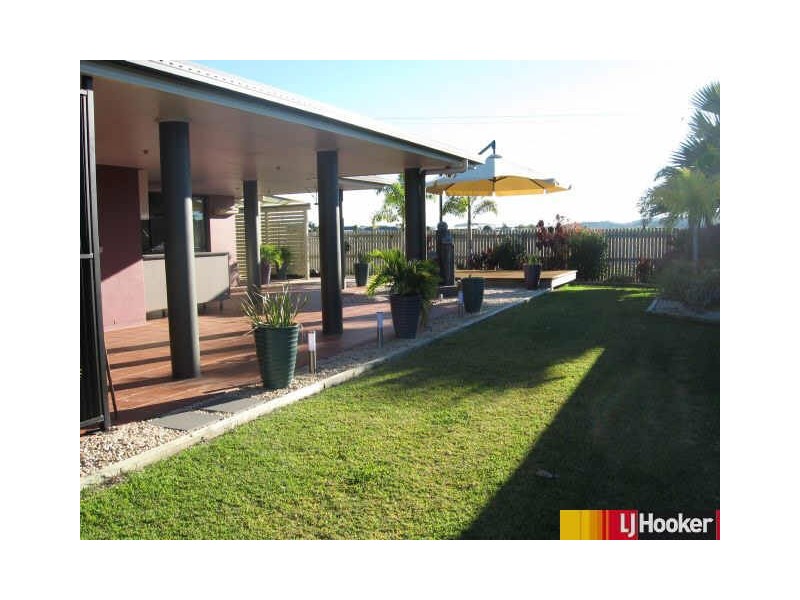 41 Wing Cresent, Mount Pleasant QLD 4740