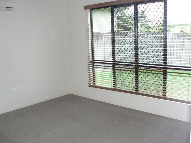3 Cooper Court, Rural View QLD 4740