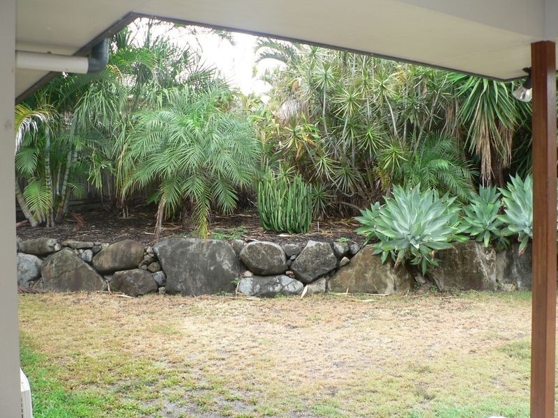 3 Cooper Court, Rural View QLD 4740