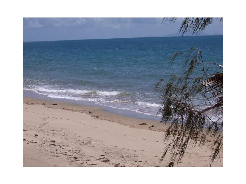 67 Corella Way, Blacks Beach QLD 4740