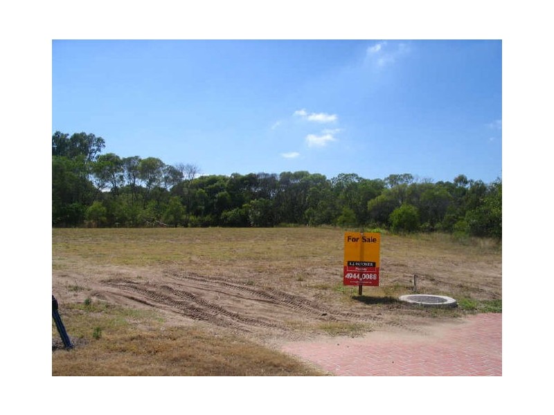67 Corella Way, Blacks Beach QLD 4740