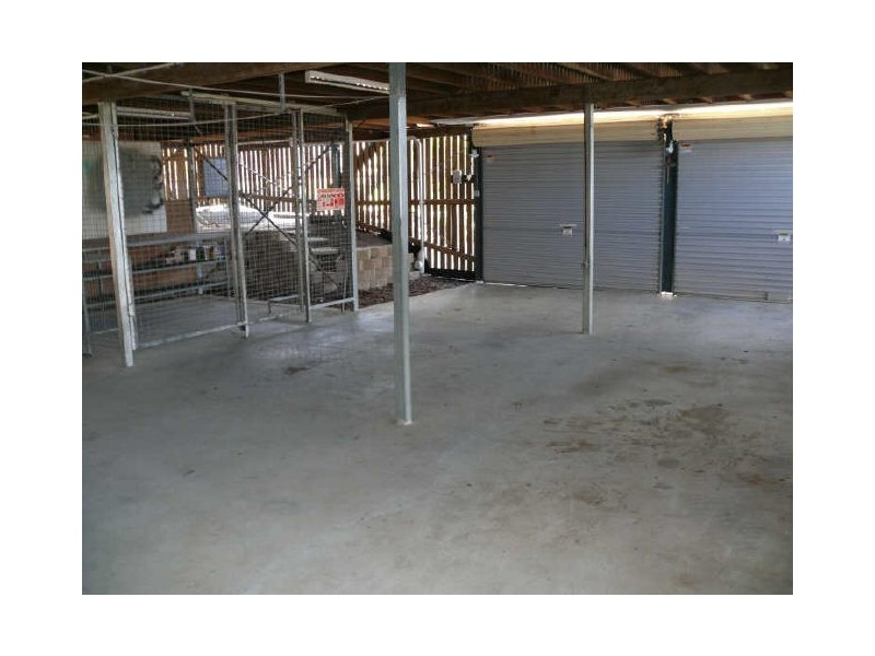 5 Murray Close, Rural View QLD 4740