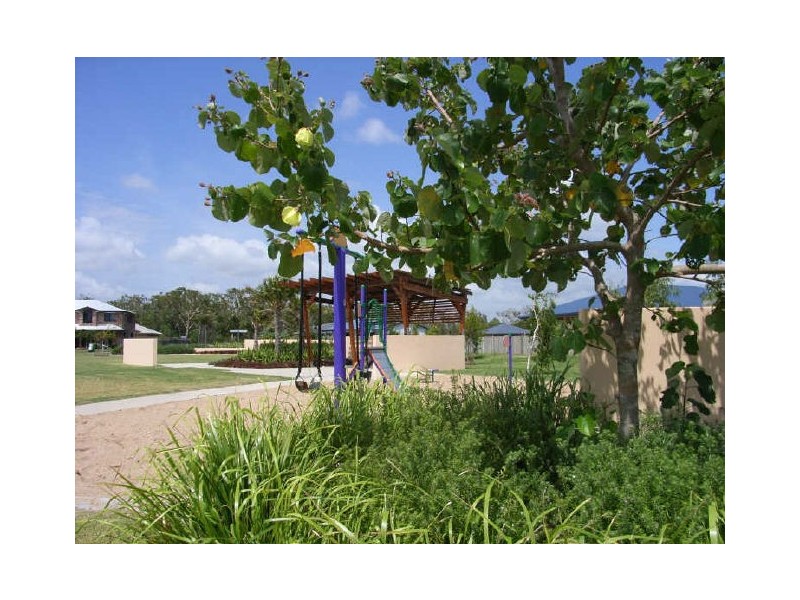 34 Corella Way, Blacks Beach QLD 4740