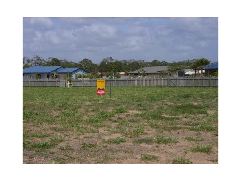 34 Corella Way, Blacks Beach QLD 4740