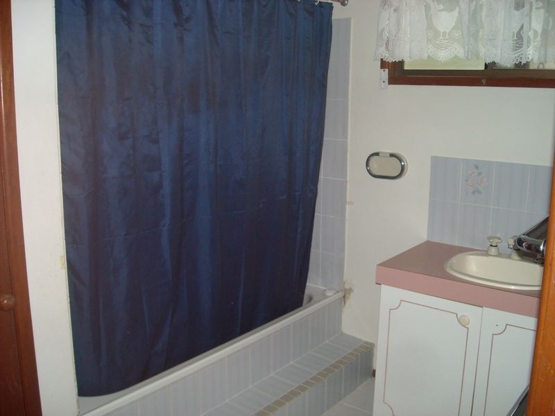 17 Crispin Drive, Mount Pleasant QLD 4740