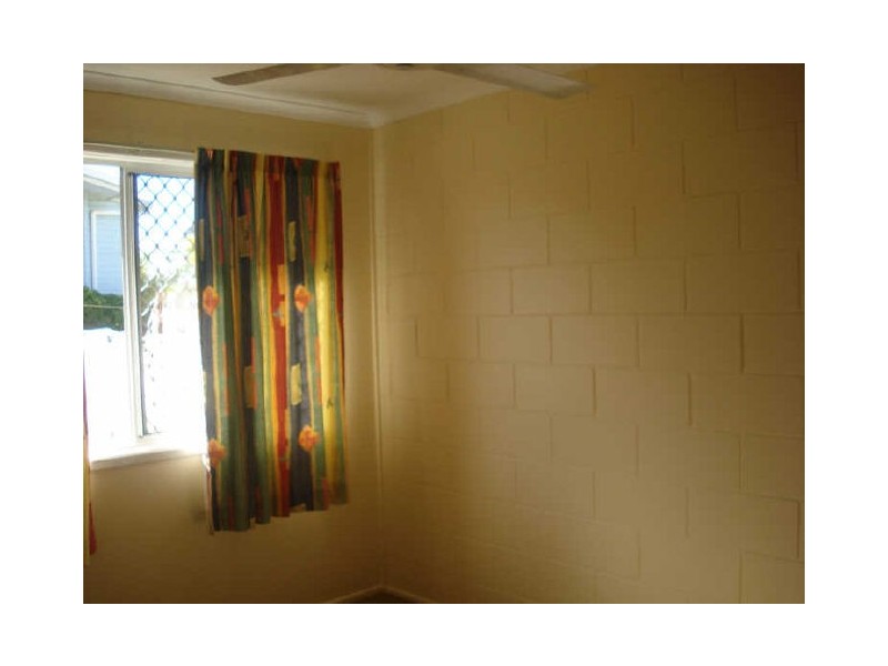 2/10 Ready Street, Mackay QLD 4740