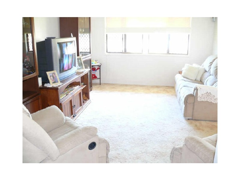 2 Knight Street, Mount Pleasant QLD 4740