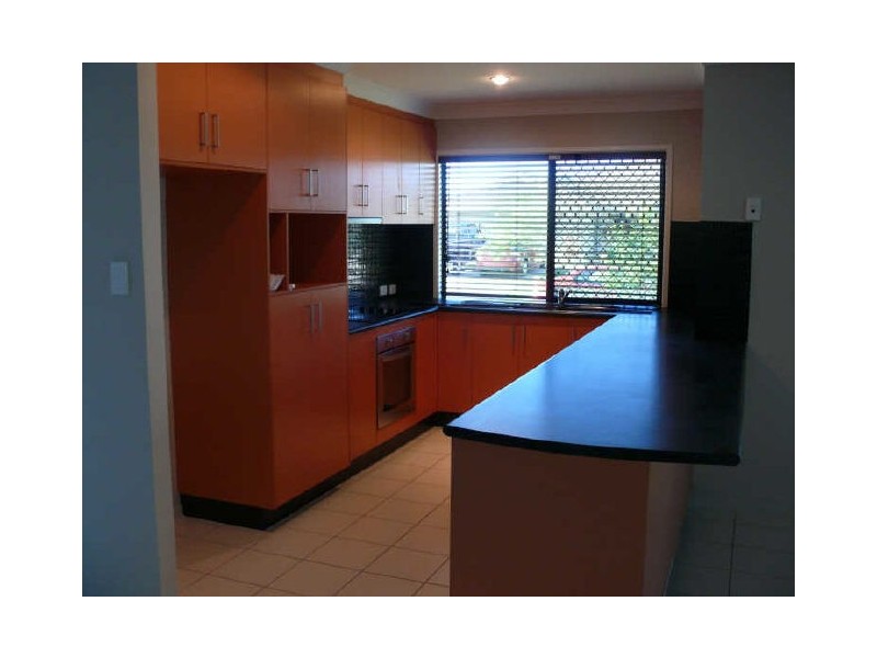 3 Antonia Court, Glenella QLD 4740