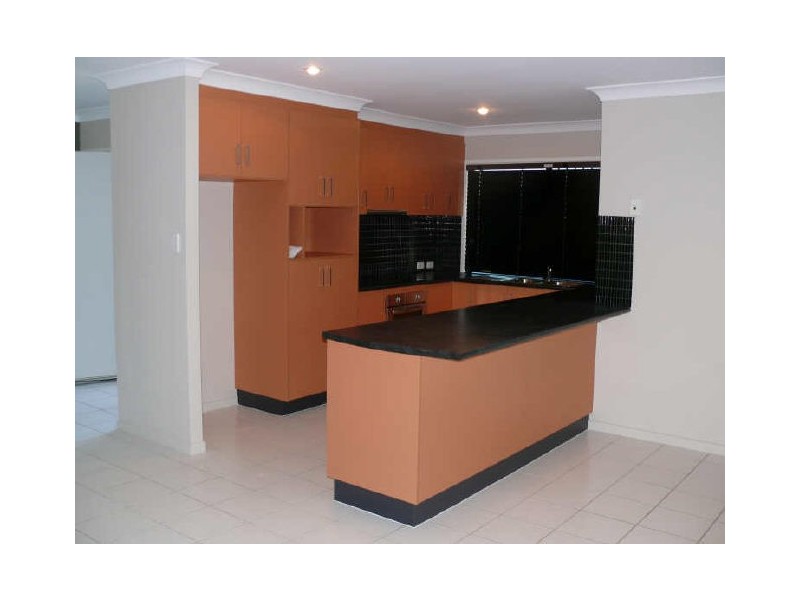 3 Antonia Court, Glenella QLD 4740