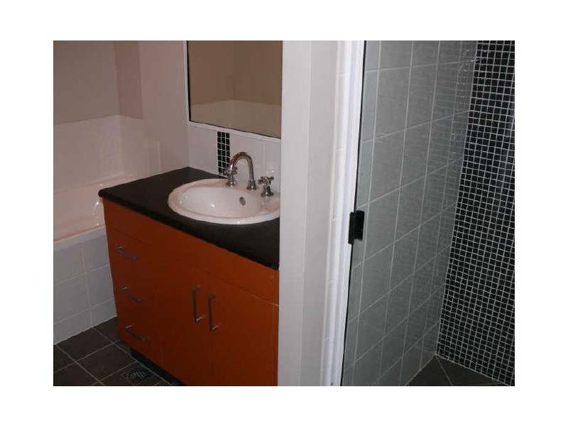 3 Antonia Court, Glenella QLD 4740