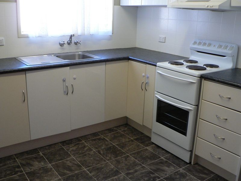 3/37 Range Road, Sarina QLD 4737