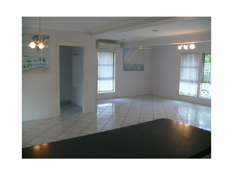 4 Pioneer Street, Mount Pleasant QLD 4740