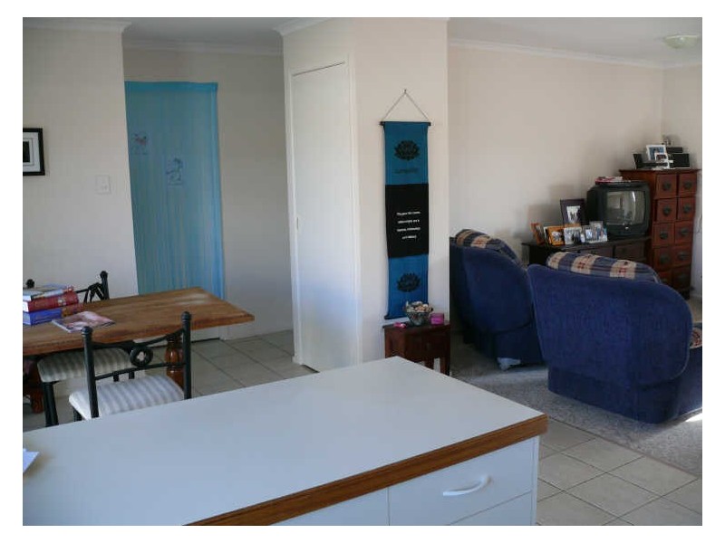 4/3 Ribbon Court, Glenella QLD 4740