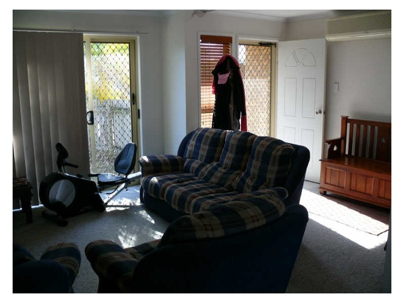 4/3 Ribbon Court, Glenella QLD 4740