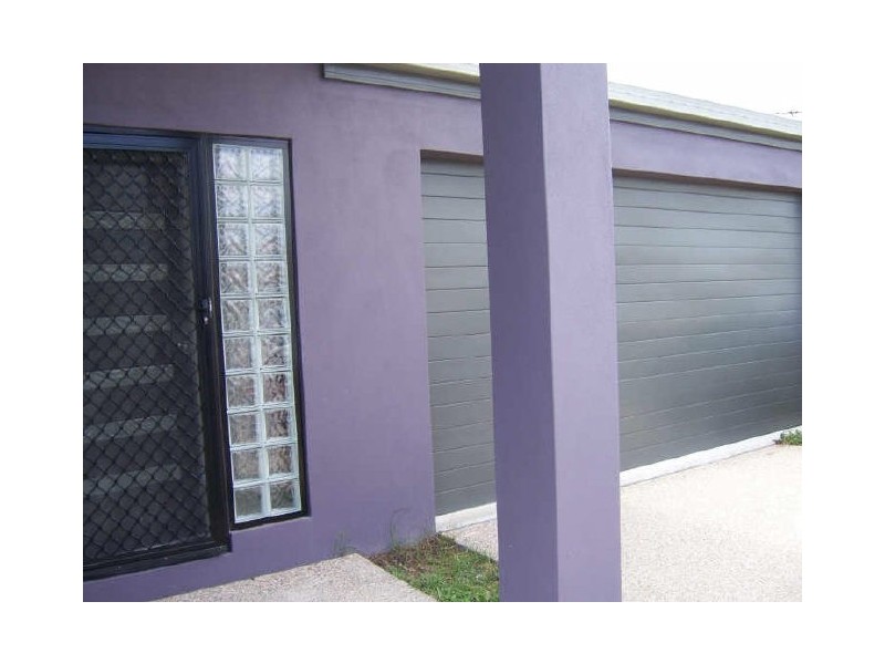 1 Antonia Court, Glenella QLD 4740