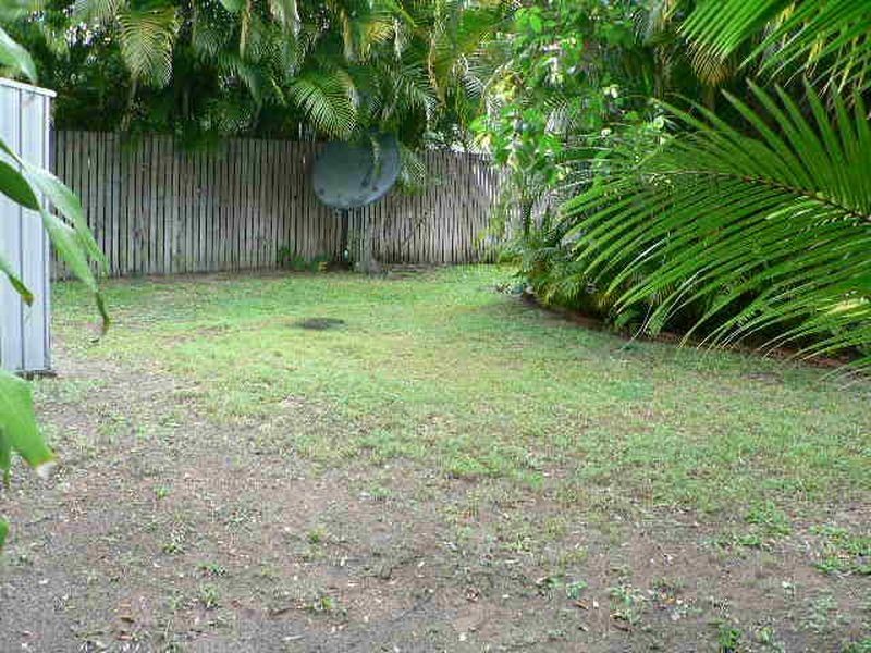 7/64 Waverley Street, Bucasia QLD 4750