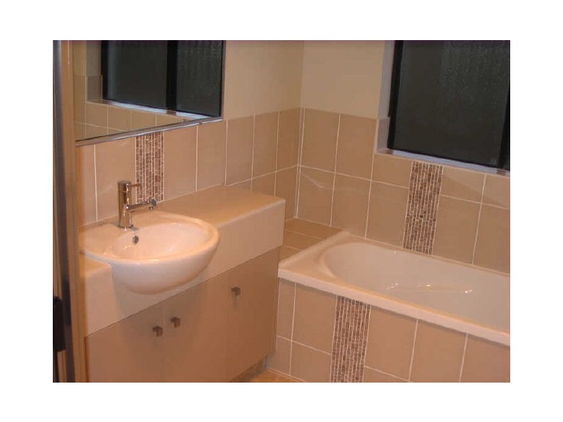 21 McGarry Street, Andergrove QLD 4740