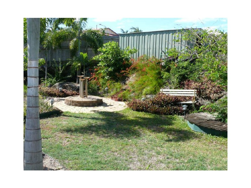 12 Muldoon Court, Eimeo QLD 4740