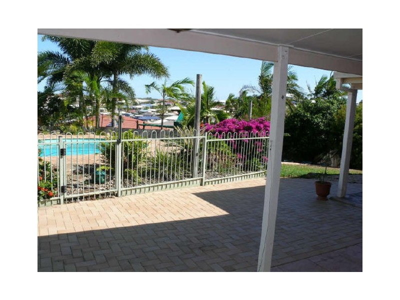 12 Muldoon Court, Eimeo QLD 4740