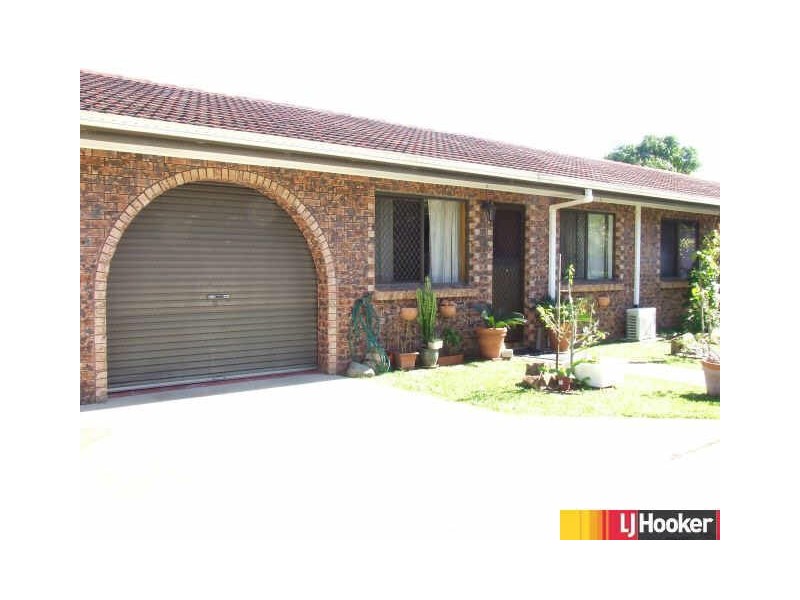 4/10 Morley Street, South Mackay QLD 4740