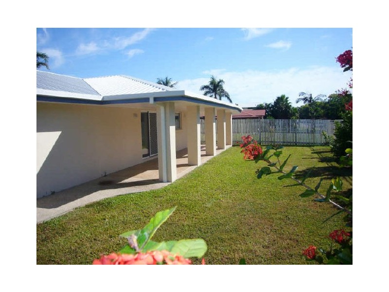 19 Volute Street, Shoal Point QLD 4750