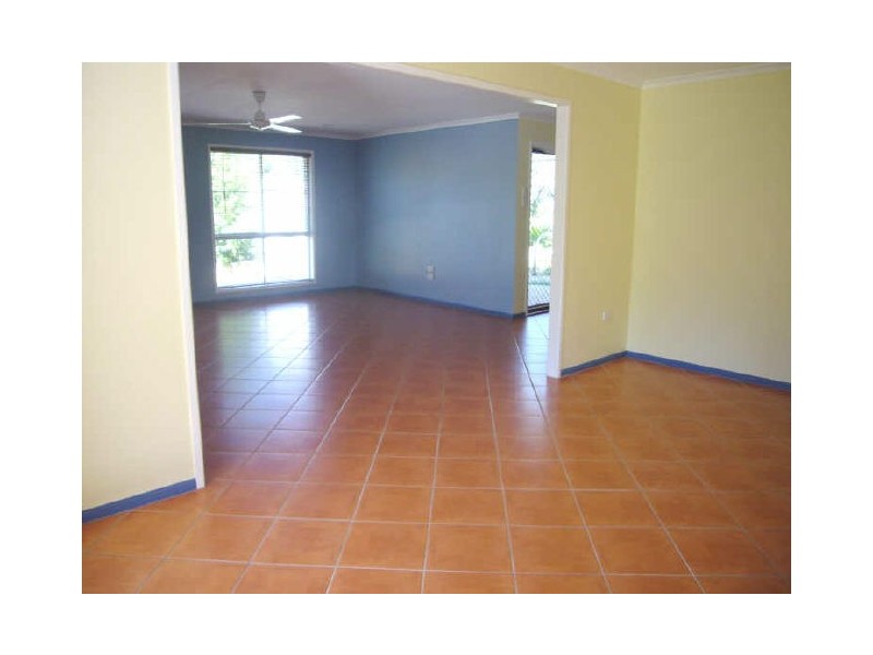 19 Volute Street, Shoal Point QLD 4750