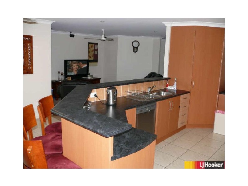 4 Antonia Court, Glenella QLD 4740