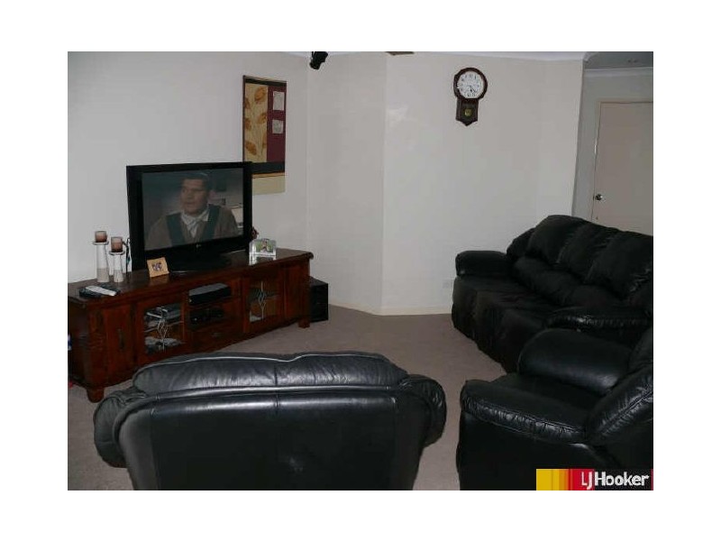 4 Antonia Court, Glenella QLD 4740