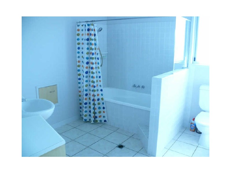 8 Abalone Court, Mackay QLD 4740