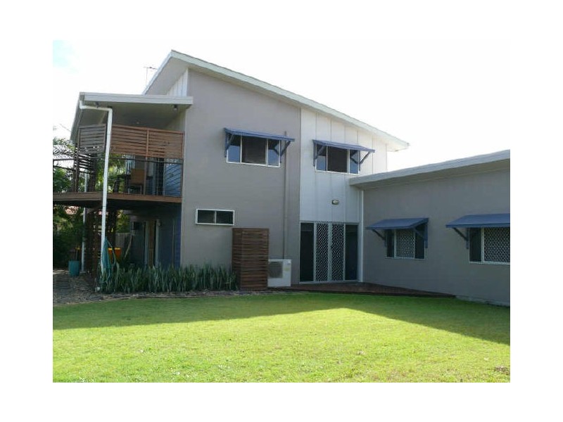 8 Abalone Court, Mackay QLD 4740