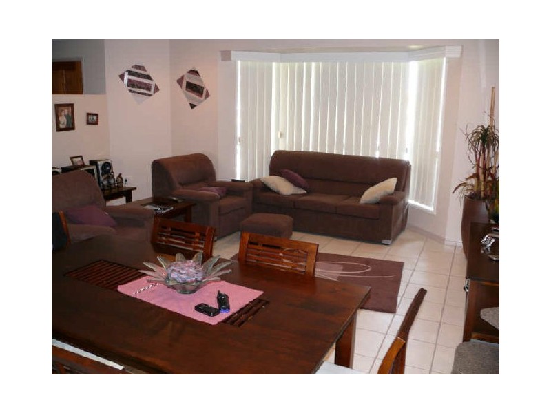 11 The Quarterdeck, Blacks Beach QLD 4740