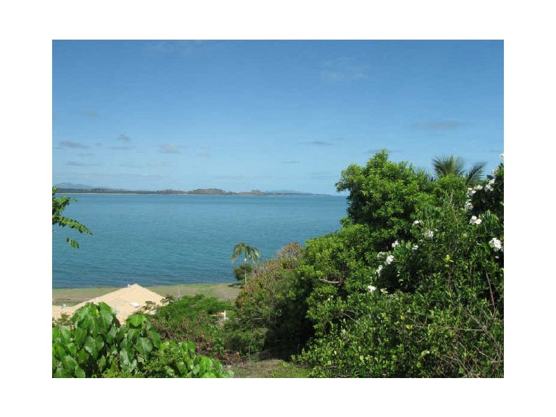 15 Albatross Street, Slade Point QLD 4740