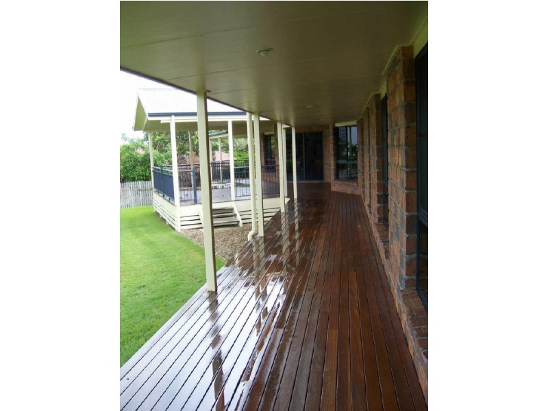 3 Panorama Court, Rural View QLD 4740