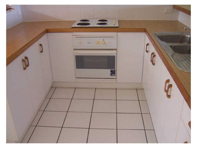 9/17 Beach Road, Dolphin Heads QLD 4740