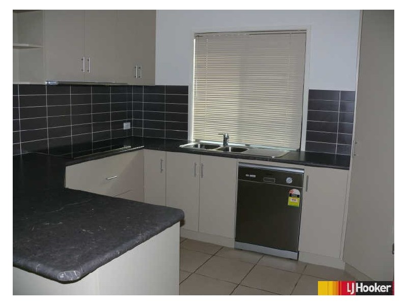 7 Lance Street, Bucasia QLD 4750