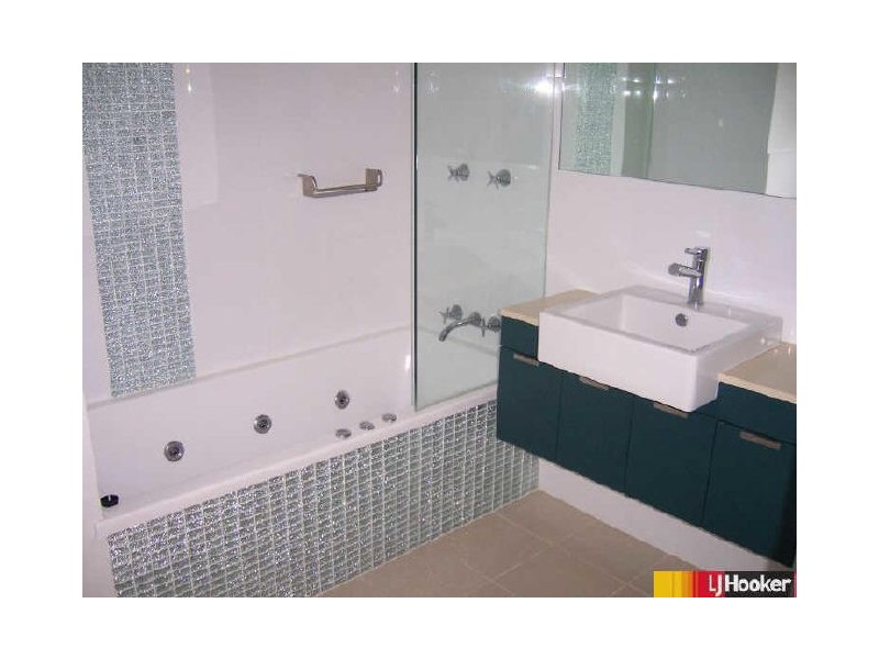 APT/27 Rivage River Street, Mackay QLD 4740