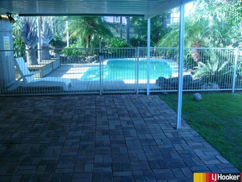 6 Mclaughlin Drive, Eimeo QLD 4740